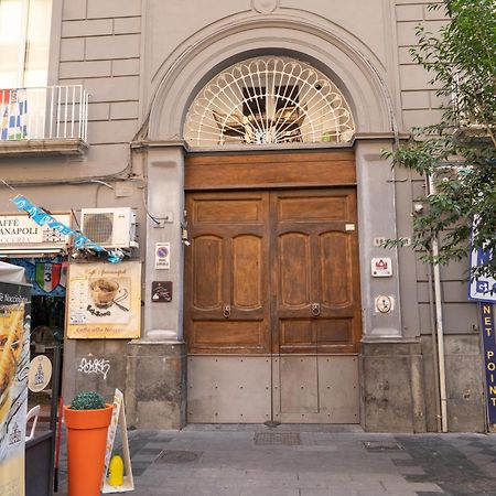 Ferienwohnung Il Duomo A Due Passi Neapel Exterior foto