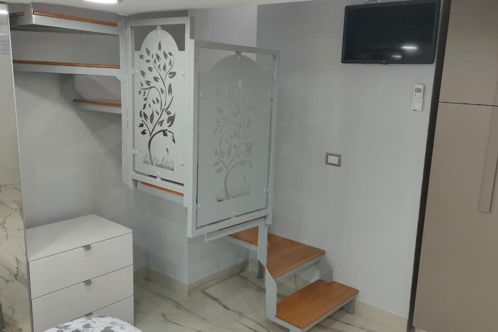Ferienwohnung Il Duomo A Due Passi Neapel Exterior foto