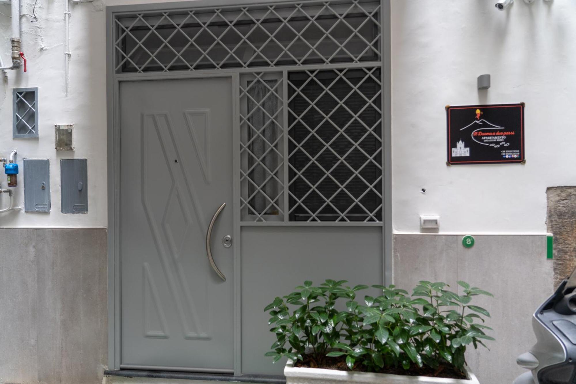 Ferienwohnung Il Duomo A Due Passi Neapel Exterior foto